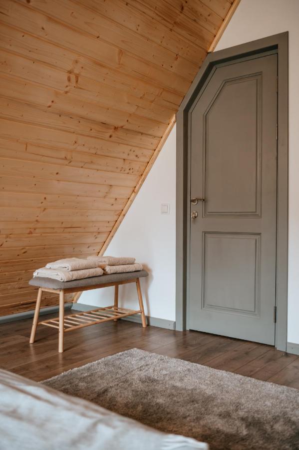Wild Cabin Malaia Buitenkant foto