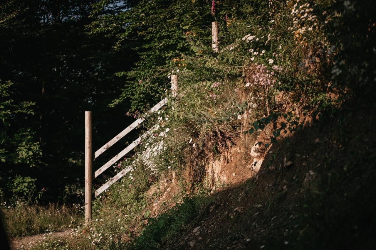 Wild Cabin Malaia Buitenkant foto