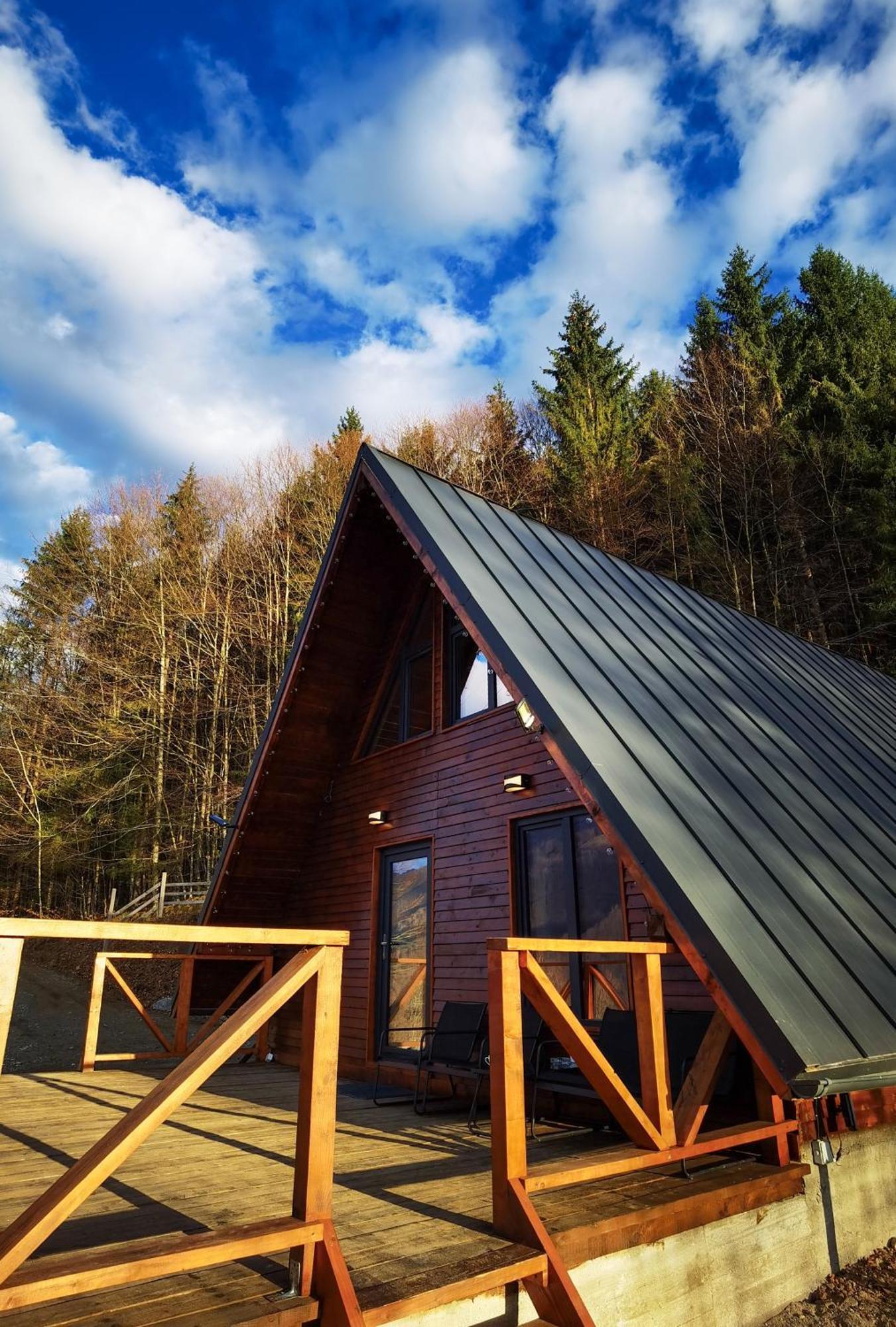 Wild Cabin Malaia Buitenkant foto